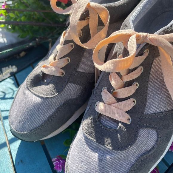 Almendra Grey Tweed Sneaker Peach Laces EU Size 39 US Size 8.5 - Picture 12 of 16